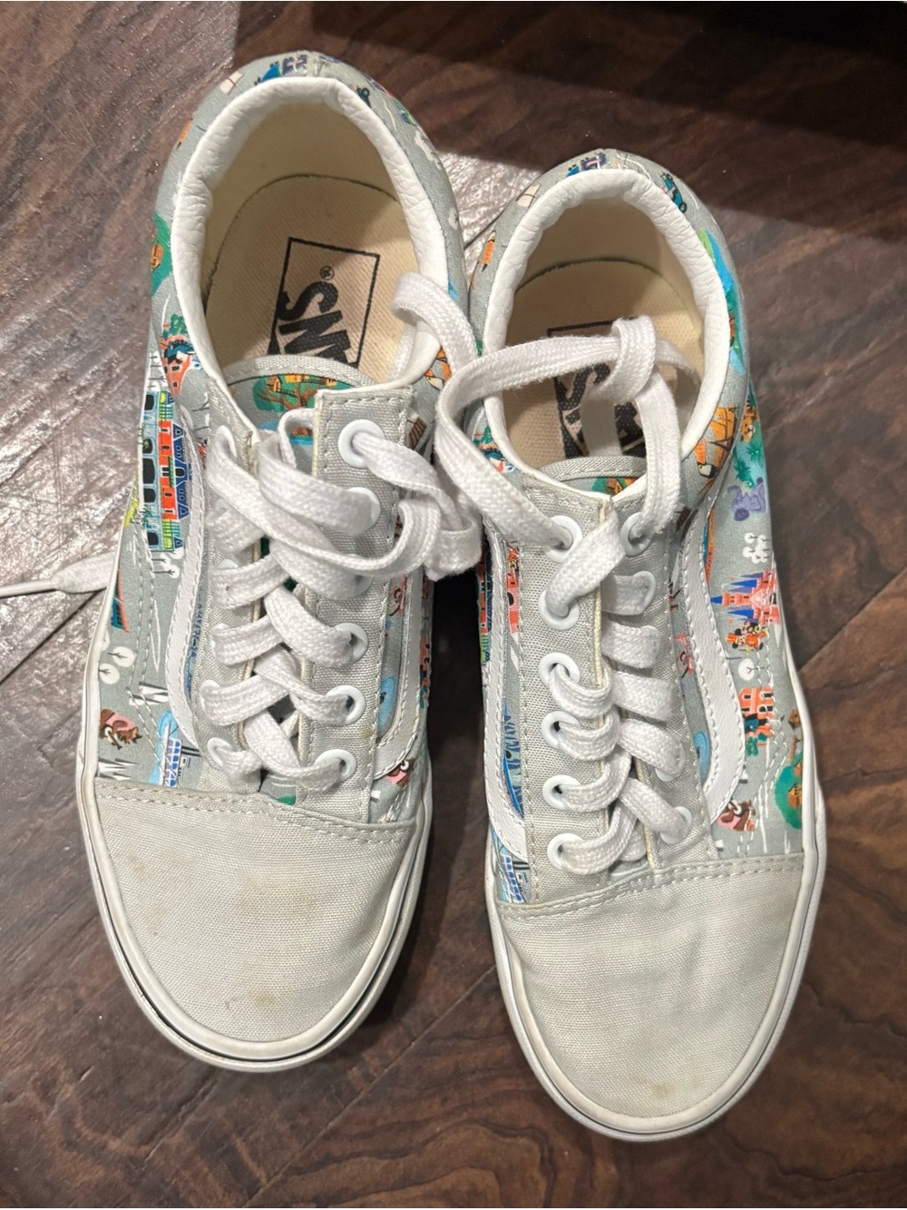 Walt Disney Vans Light Gray Low-Top Sneakers with Multicolor Print